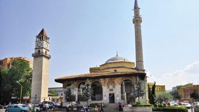  Binlerce mabedin yıkıldığı süreçte ayakta kalan cami: Hacı Edhem Bey Camii