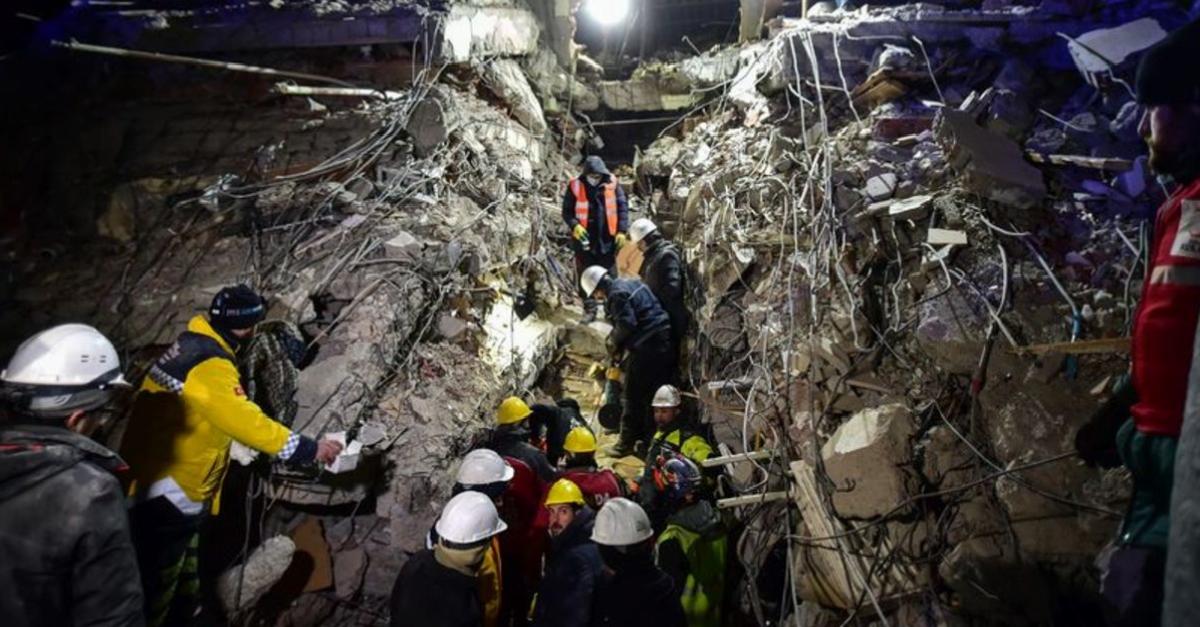 Türkiye’yi yasa boğan sarsıntıda can kaybı artıyor