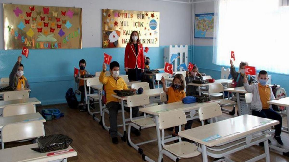 28 Mart okullar tatil mi? Bugün okul var mı, yok mu? İstanbul, İzmir, Ankara okullar tatil mi?