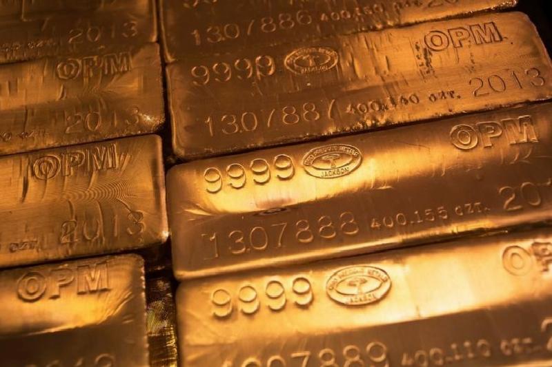 Altın, risk algısındaki artışla yükselişe geçti