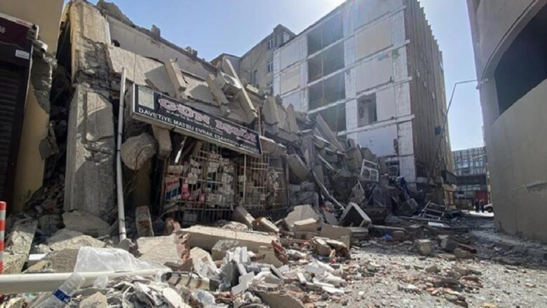  Bakan Kurum yıkılan bina sayısını açıkladı