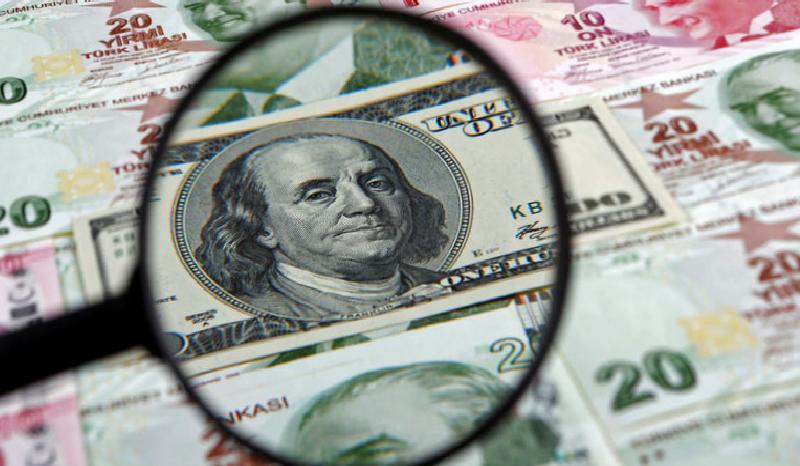 Dolar/TL’de hafif yükseliş görülüyor