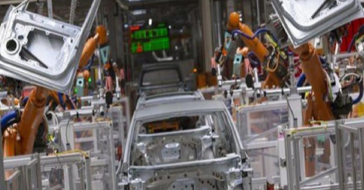 Euro Bölgesi’nde beklentiyi aşan sanayi üretimi