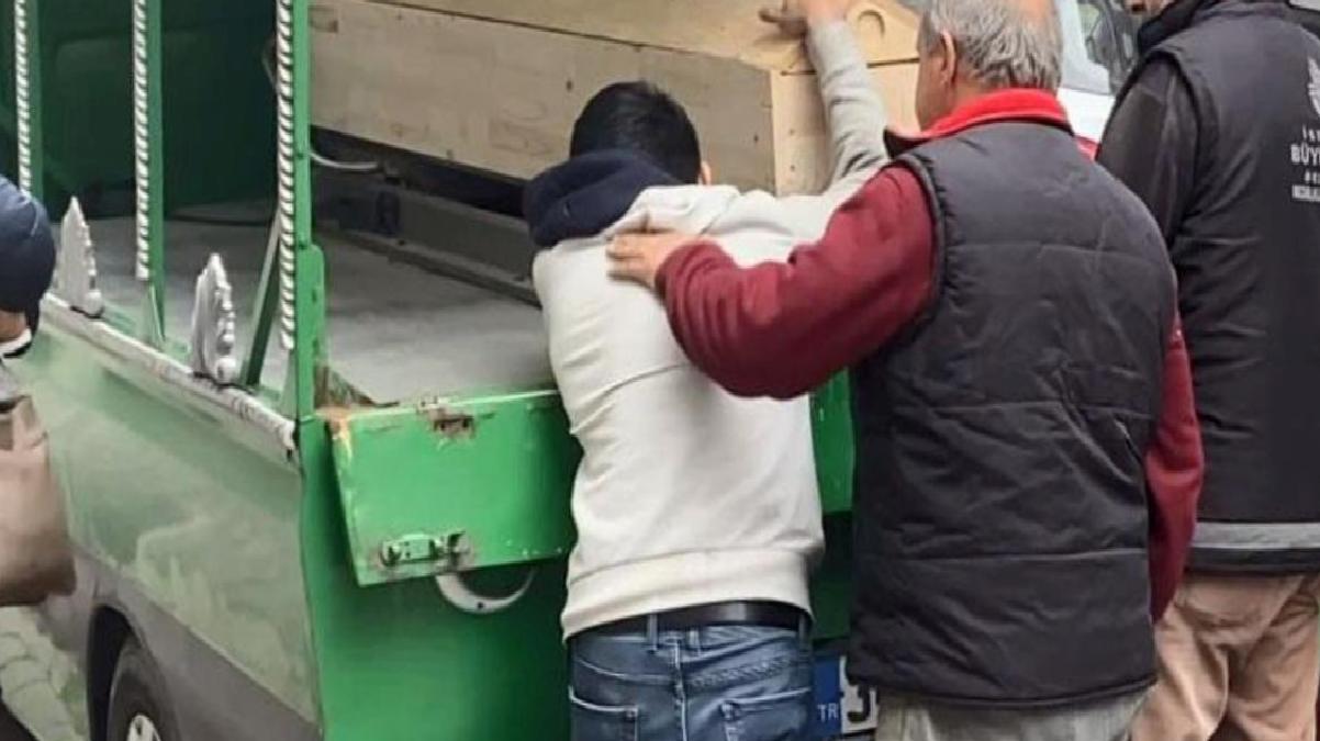 Genç kadın, iki erkekle kaldığı evde çıplak halde ölü bulundu