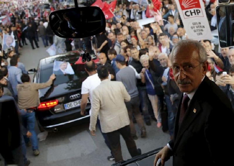 HDP ile görüşen Kılıçdaroğlu: “Kavgayı bitirelim”