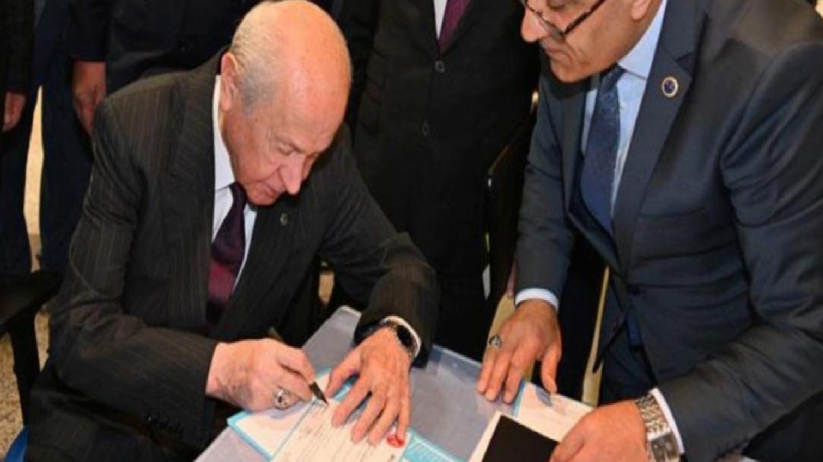 MHP’de milletvekilliği aday adaylığı için başvurular başladı! İlk imza Devlet Bahçeli’den geldi