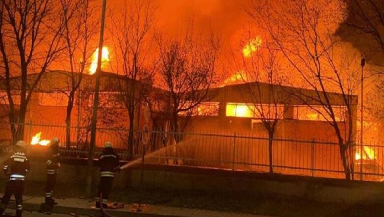  Patlamalar nedeniyle küle döndü! Parfüm fabrikasındaki yangın güçlükle kontrol altına alındı