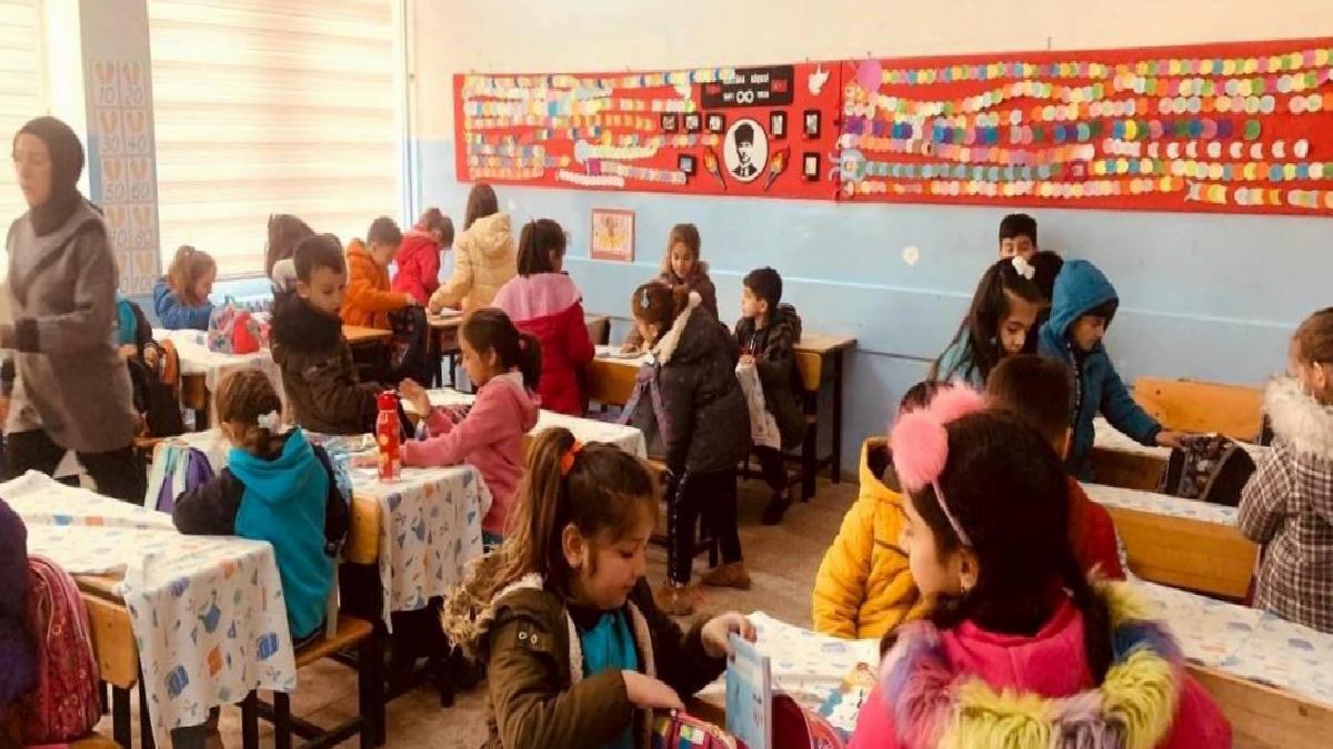 Sel nedeniyle Şanlıurfa’nın ilçelerinde eğitime verilen ara sona erdi