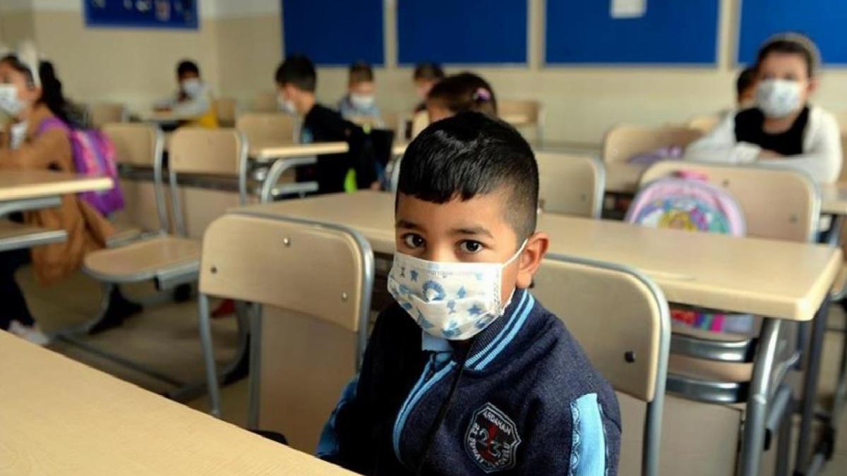 Yarın okullar tatil mi? 30 Mart okullar tatil mi? Yarın okul var mı, yok mu?