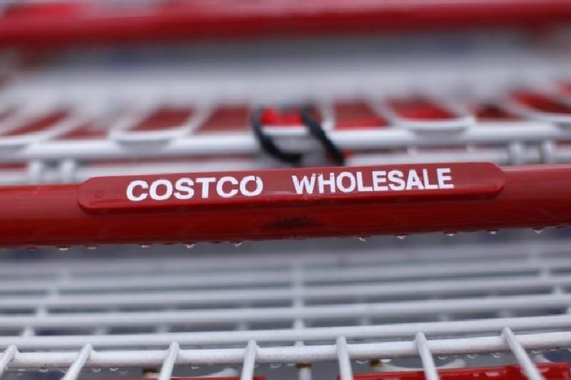Costco’nun hayal kırıklığı yaratan Mart satışları, hisse değerine mal oldu