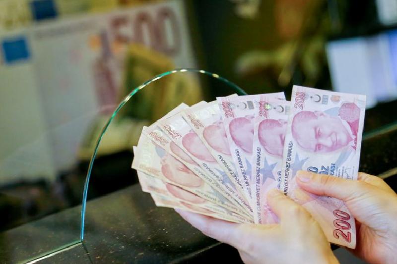 Fed’in faiz kararı sonrasında dolar/TL ikilisi kısmi yükseliş gösteriyor