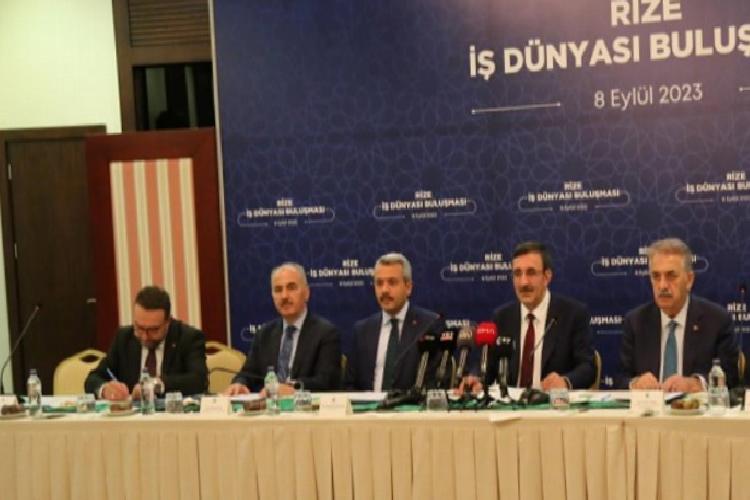 Cevdet Yılmaz’dan Rize övgüsü