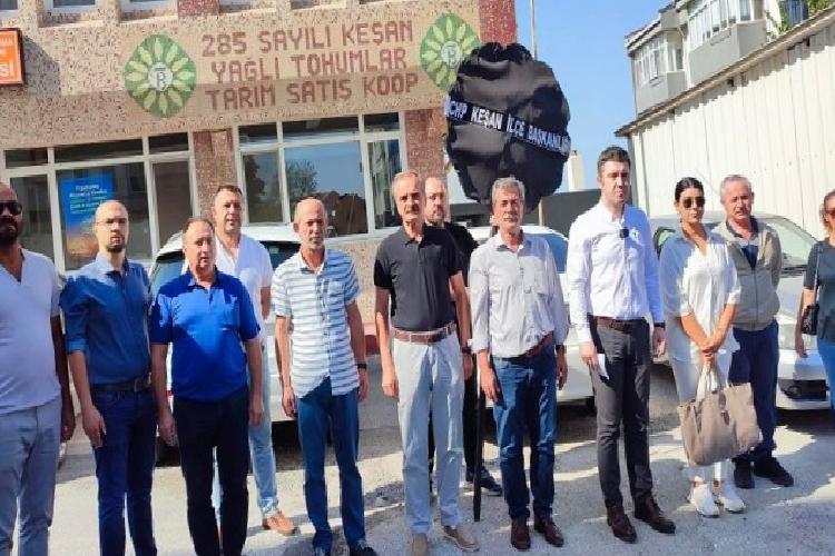 CHP Keşan İlçe Başkanlığı’ndan Trakya Birlik’e siyah çelenk