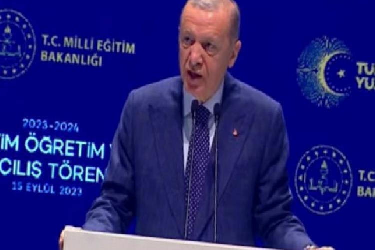 Cumhurbaşkanı Erdoğan’dan ek ders ücreti müjdesi… Erdoğan ilk ders zilini çaldı