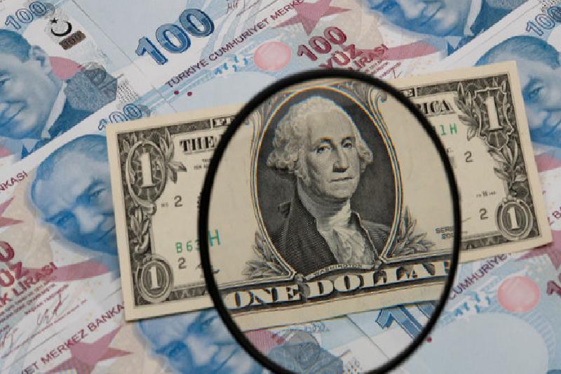 Dolar/TL’de dar bant hareketi sürüyor