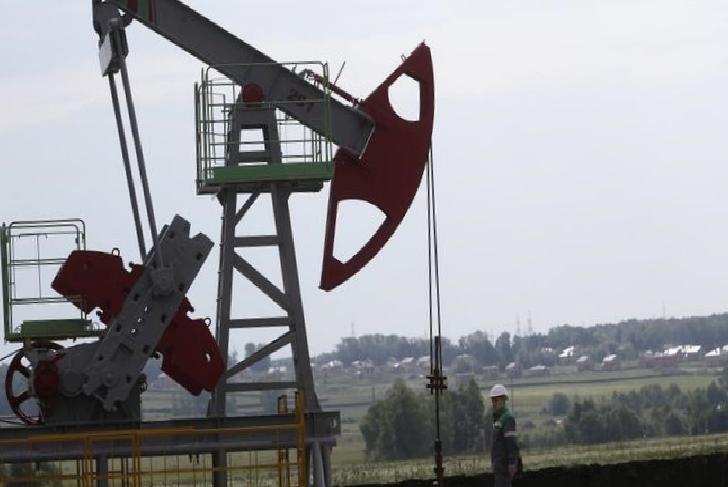 Petrol fiyatları arz endişeleri ile yükseldi