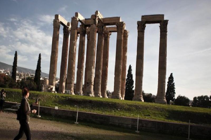 Yunanistan 2024’te tahvil ihracı yoluyla 7 milyar euro borçlanacak