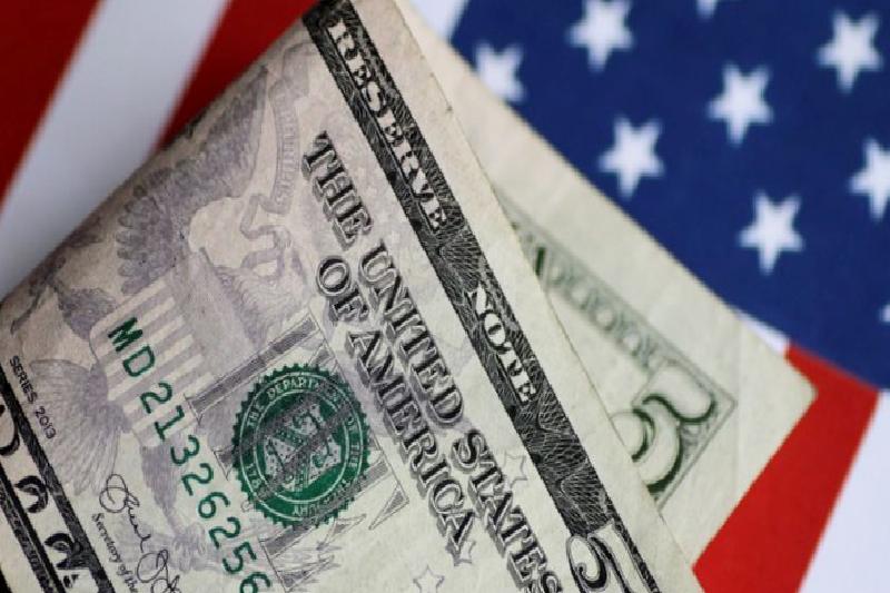 Dolar, kur sepeti ve euro karşısında yıl başından bu yana görülen en yüksek seviyeleri test etti