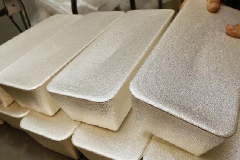 Kıymetli madenlerin tamamı haftayı kayıpla kapattı