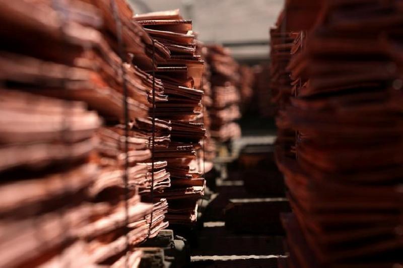 Bakır fiyatları LME’deki kontango nedeniyle düştü