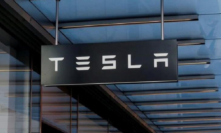  Deutsche Bank Dördüncü Çeyrek Sonuçları Öncesinde Tesla için Kâr Tahminlerini Düşürdü