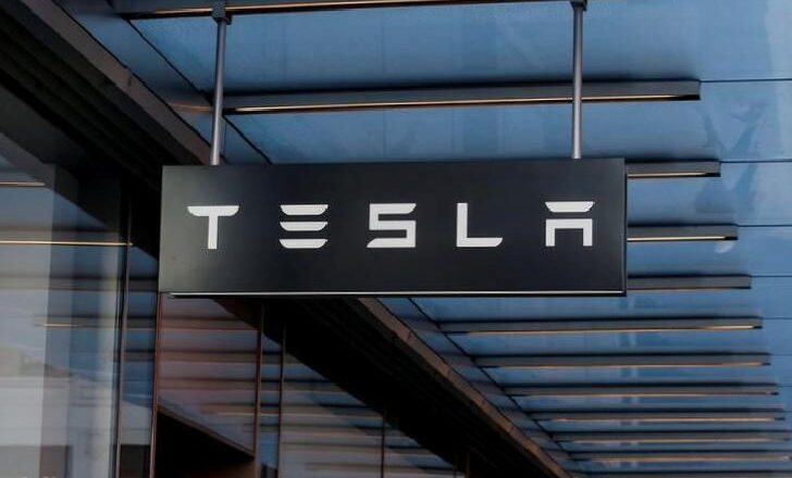  Tesla pil tedarikindeki zorluklar Cybertruck sevkiyatlarını yavaşlatıyor