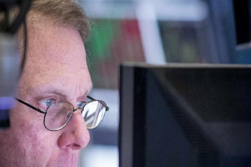 Hang Seng Endeksi düştü, teknoloji ve finans hisseleri darbe aldı