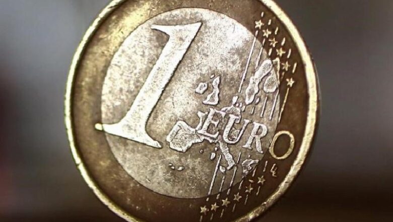 Euro’nun zayıflaması, faizleri düşürmeyi daha zor hala getirebilir