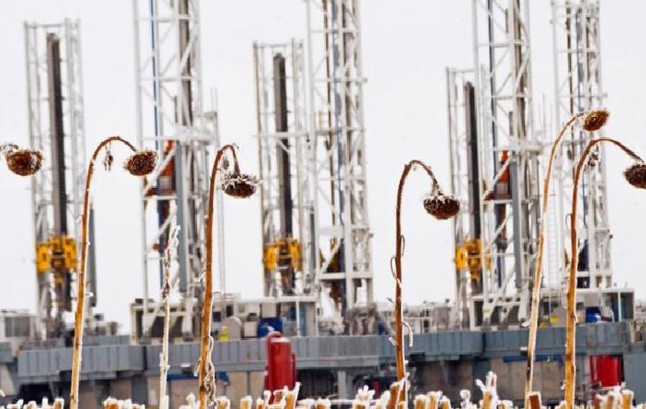 Petrol fiyatları küresel talep endişeleriyle düşüşe geçti