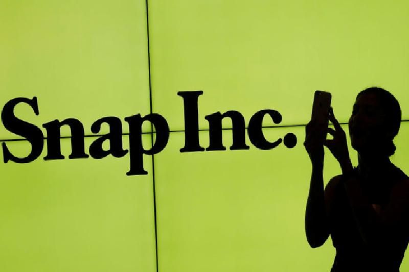 TikTok ABD’deki belirsizlikle yüzleşirken teknoloji devleri reklam gelirlerine odaklanıyor