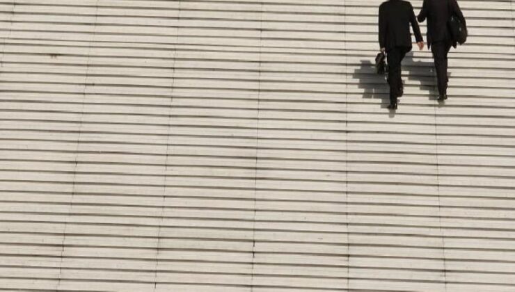 ABD’de ekonominin gidişatına ilişkin tüketici güveni son 12 yılın en düşük seviyesinde