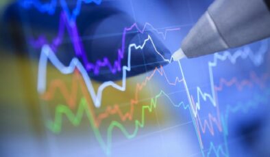 İngiltere Maliye Bakanı Reeves, İşçi Partisi’nin kemer sıkma politikaları izlediğini reddetti