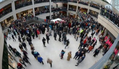ABD’de LMI Mart’ta sert bir şekilde geriledi, ancak hala genişleme bölgesinde